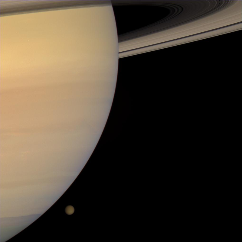 Illustration for article titled NASA's Probe Will Buzz Titan Landing Site